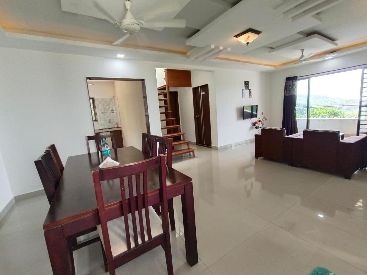 The Blue View - Sea View Villa'S Ratnāgiri Buitenkant foto